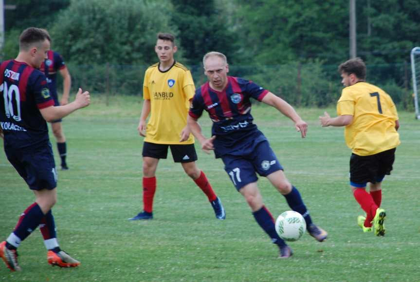 Tempo Nienaszów - Ostoja Kołaczyce 2-1
