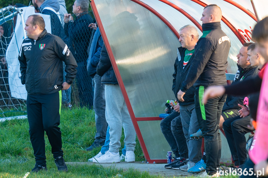 Tempo Nienaszów - Zamczysko Mrukowa 0:2