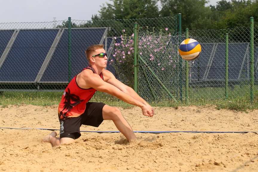 Turniej siatkówki plażowej o puchar burmistrza Jasła