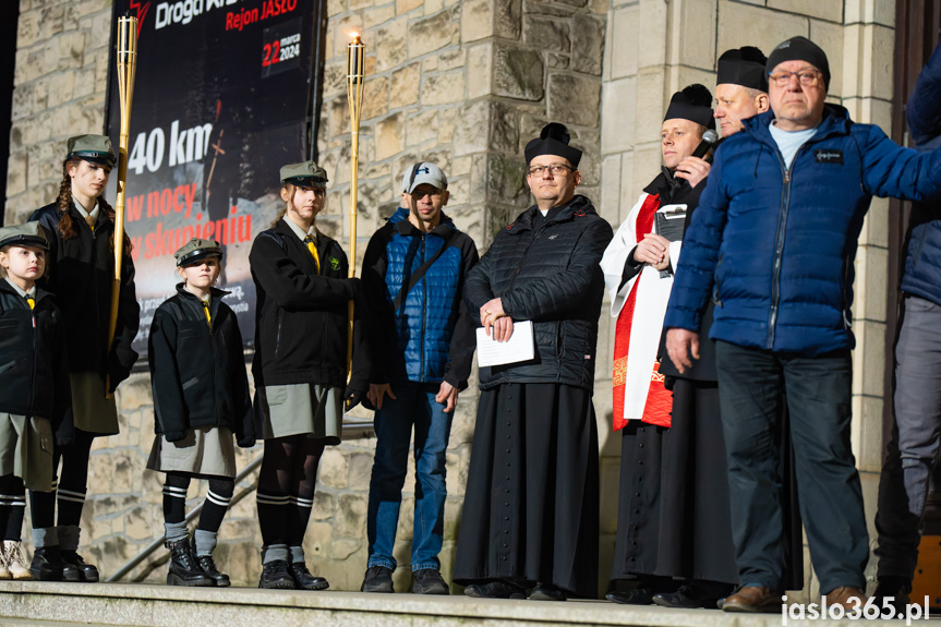 Ulicami Jasła przeszła Droga Krzyżowa