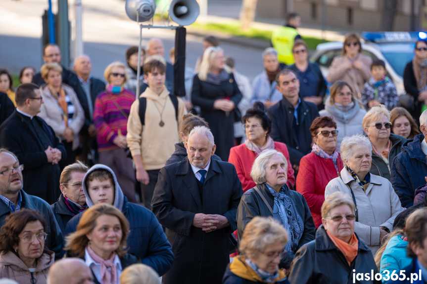Ulicami Jasła przeszła krucjata różańcowa