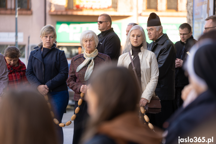 Ulicami Jasła przeszła krucjata różańcowa