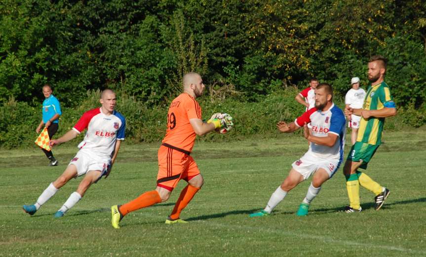 V liga krośnieńska. Mecz LKS Czeluśnica - Iskra Przysietnica 2-0