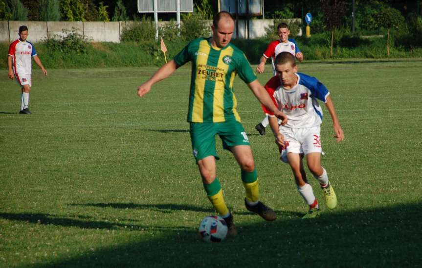 V liga krośnieńska. Mecz LKS Czeluśnica - Iskra Przysietnica 2-0