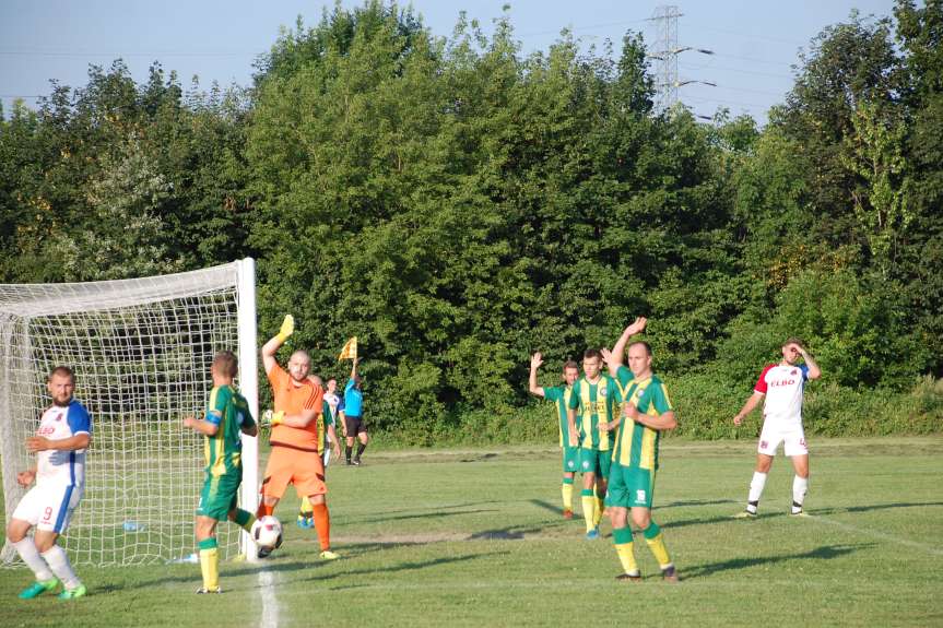 V liga krośnieńska. Mecz LKS Czeluśnica - Iskra Przysietnica 2-0