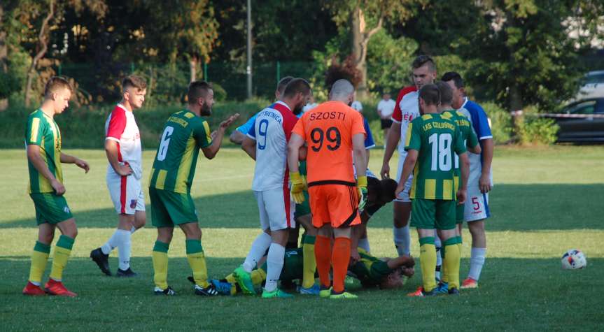 V liga krośnieńska. Mecz LKS Czeluśnica - Iskra Przysietnica 2-0