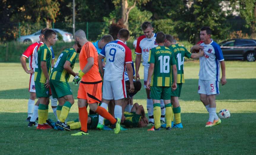 V liga krośnieńska. Mecz LKS Czeluśnica - Iskra Przysietnica 2-0