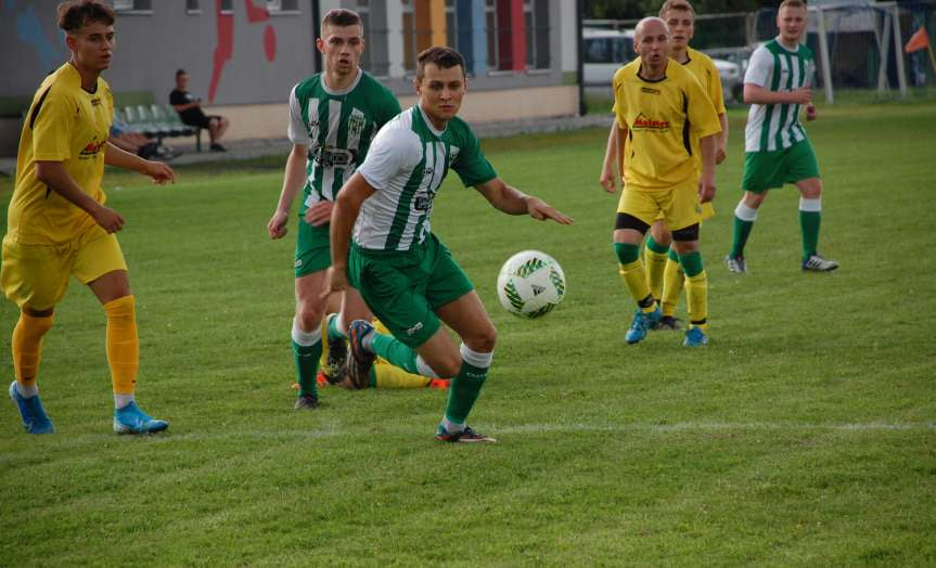 V liga krośnieńska. Mecz LKS Czeluśnica - Przełęcz Dukla
