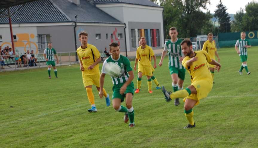 V liga krośnieńska. Mecz LKS Czeluśnica - Przełęcz Dukla