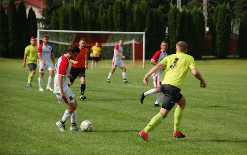 V liga krośnieńska. Mecz LKS Skołyszyn - Iskra Przysietnica