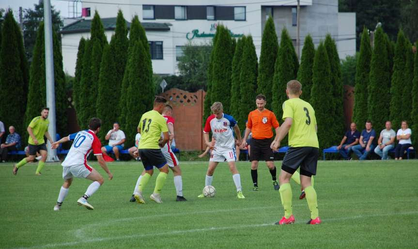 V liga krośnieńska. Mecz LKS Skołyszyn - Iskra Przysietnica