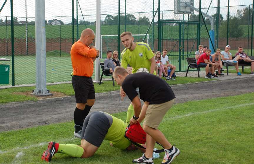 V liga krośnieńska. Mecz LKS Skołyszyn - Iskra Przysietnica