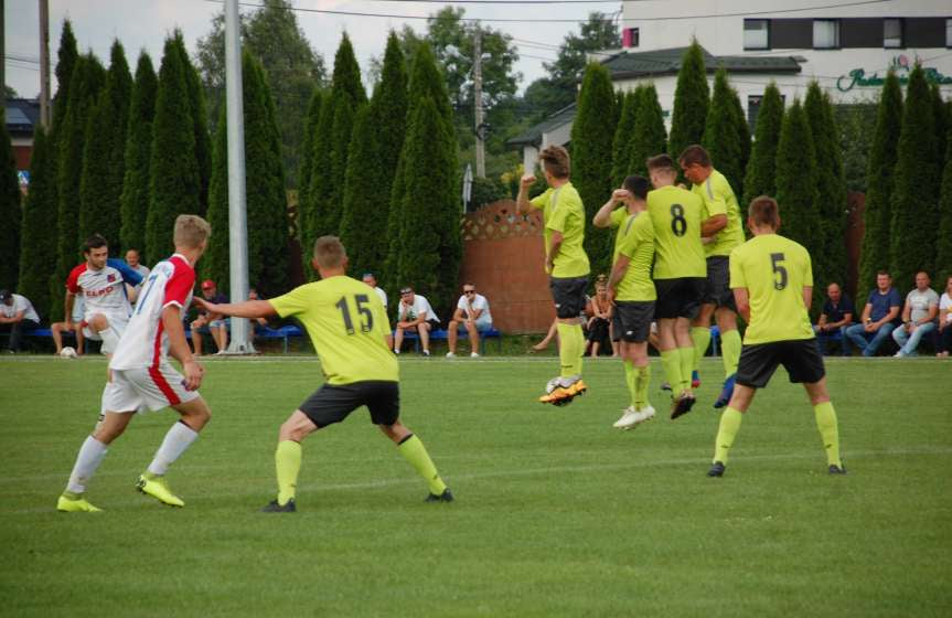 V liga krośnieńska. Mecz LKS Skołyszyn - Iskra Przysietnica