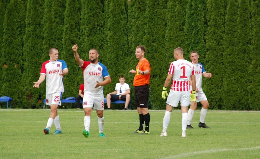 V liga krośnieńska. Mecz LKS Skołyszyn - Iskra Przysietnica