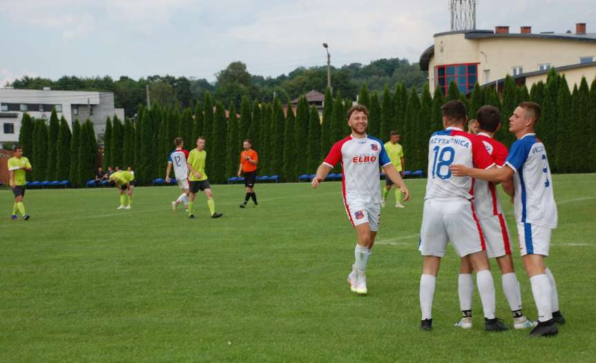 V liga krośnieńska. Mecz LKS Skołyszyn - Iskra Przysietnica