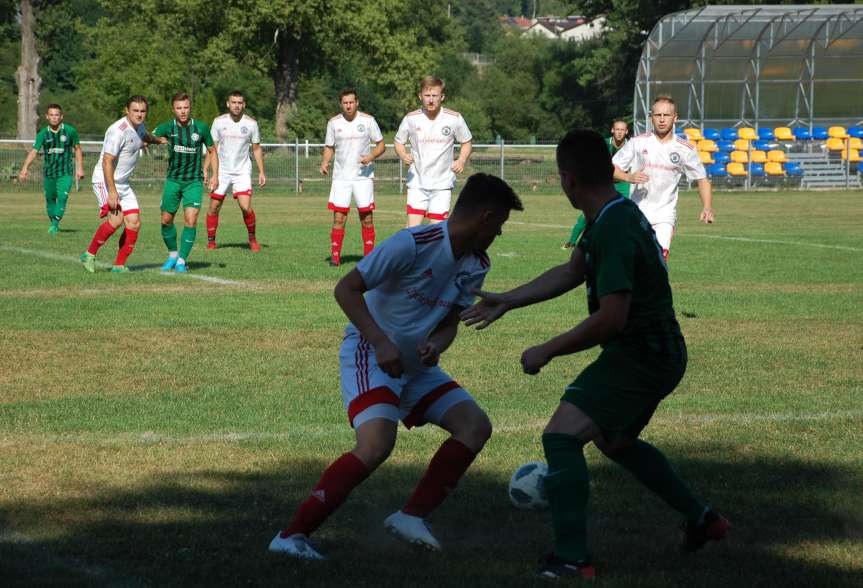 V liga krośnieńska. Mecz Ostoja Kołaczyce - Zamczysko Odrzykoń 1-4