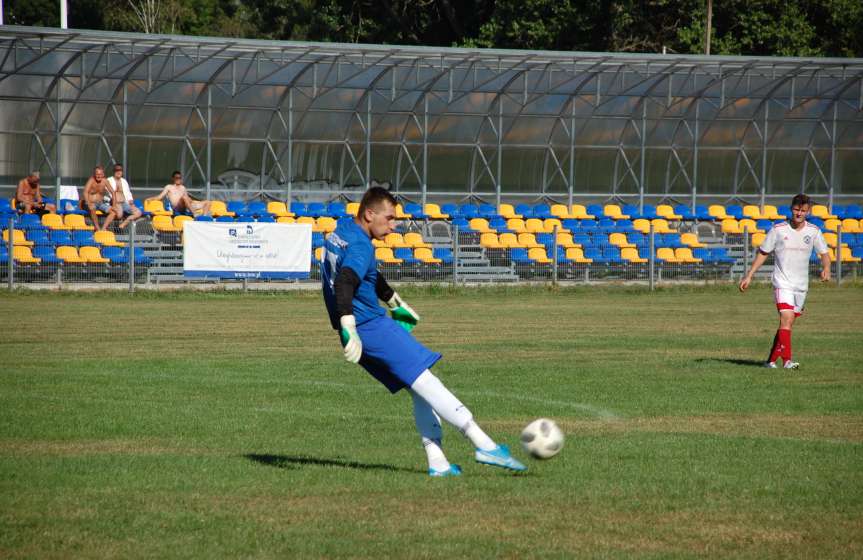 V liga krośnieńska. Mecz Ostoja Kołaczyce - Zamczysko Odrzykoń 1-4