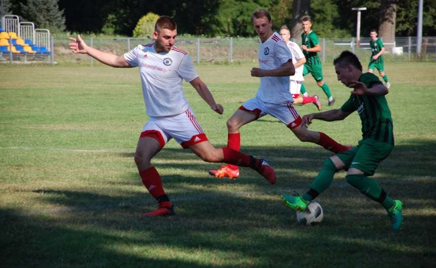 V liga krośnieńska. Mecz Ostoja Kołaczyce - Zamczysko Odrzykoń 1-4