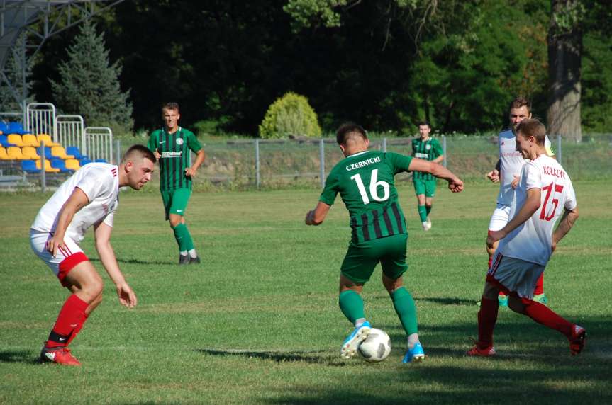 V liga krośnieńska. Mecz Ostoja Kołaczyce - Zamczysko Odrzykoń 1-4