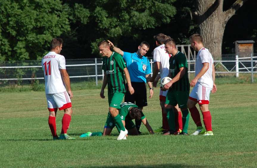 V liga krośnieńska. Mecz Ostoja Kołaczyce - Zamczysko Odrzykoń 1-4