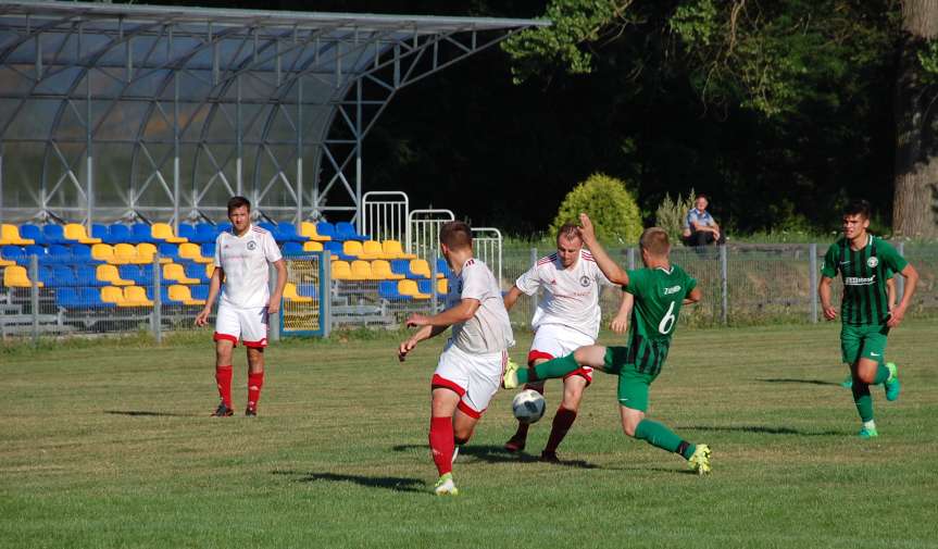 V liga krośnieńska. Mecz Ostoja Kołaczyce - Zamczysko Odrzykoń 1-4