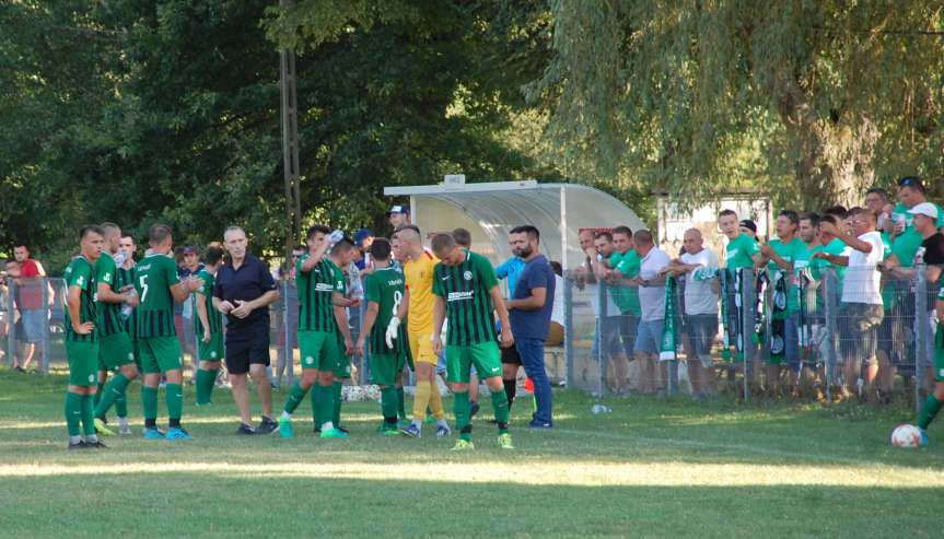 V liga krośnieńska. Mecz Ostoja Kołaczyce - Zamczysko Odrzykoń 1-4
