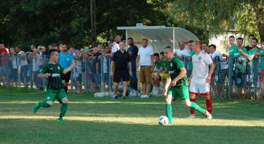 V liga krośnieńska. Mecz Ostoja Kołaczyce - Zamczysko Odrzykoń 1-4