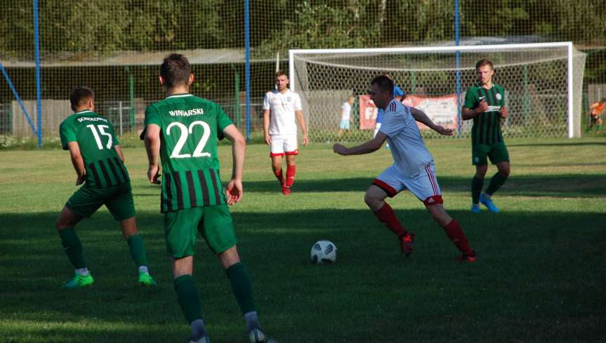 V liga krośnieńska. Mecz Ostoja Kołaczyce - Zamczysko Odrzykoń 1-4