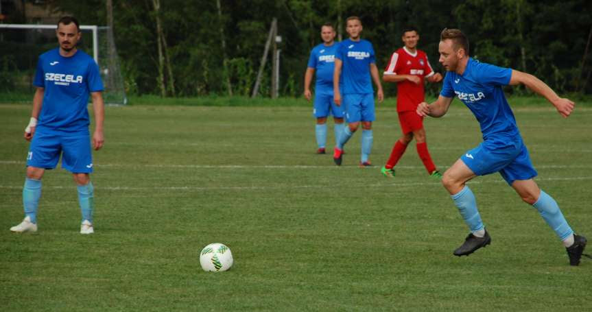 V liga krośnieńska. Mecz Tempo Nienaszów - LKS Skołyszyn 3-2