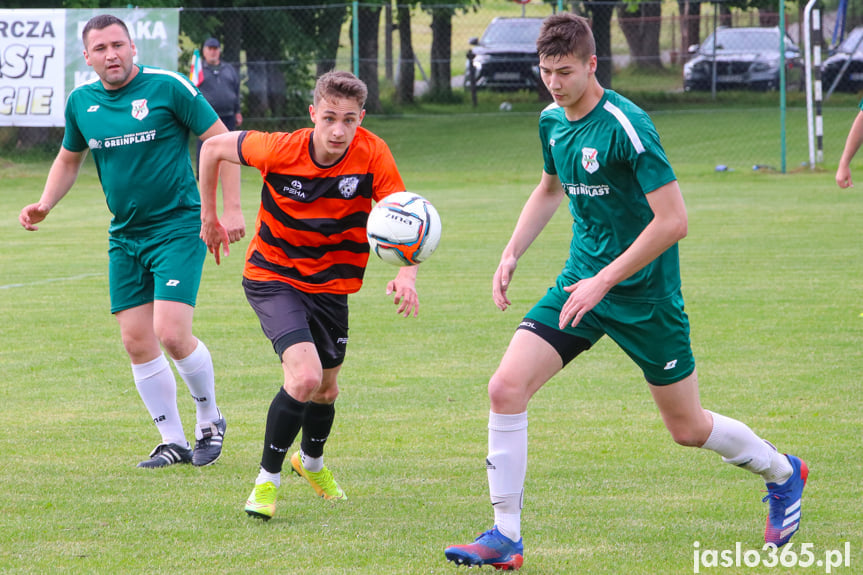 Wisłok Sieniawa - LKS Skołyszyn 2:2