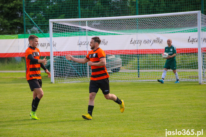 Wisłok Sieniawa - LKS Skołyszyn 2:2