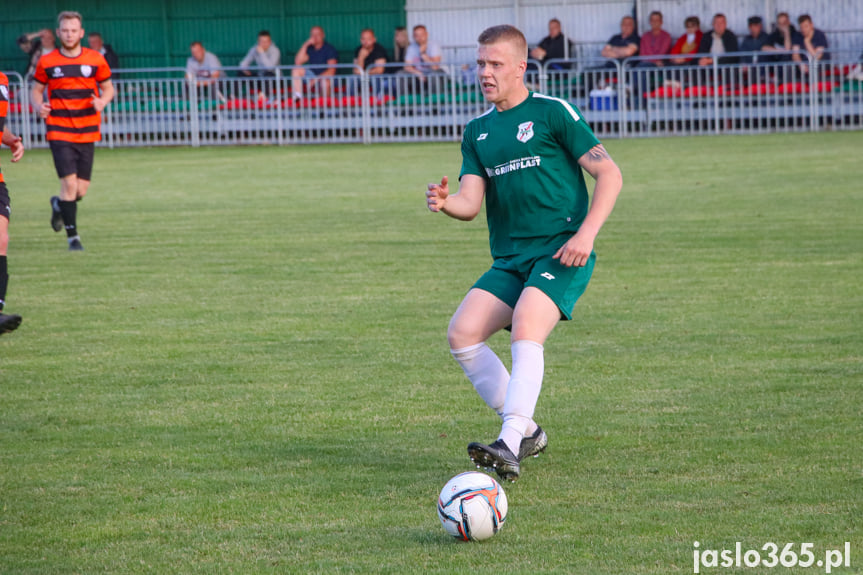 Wisłok Sieniawa - LKS Skołyszyn 2:2