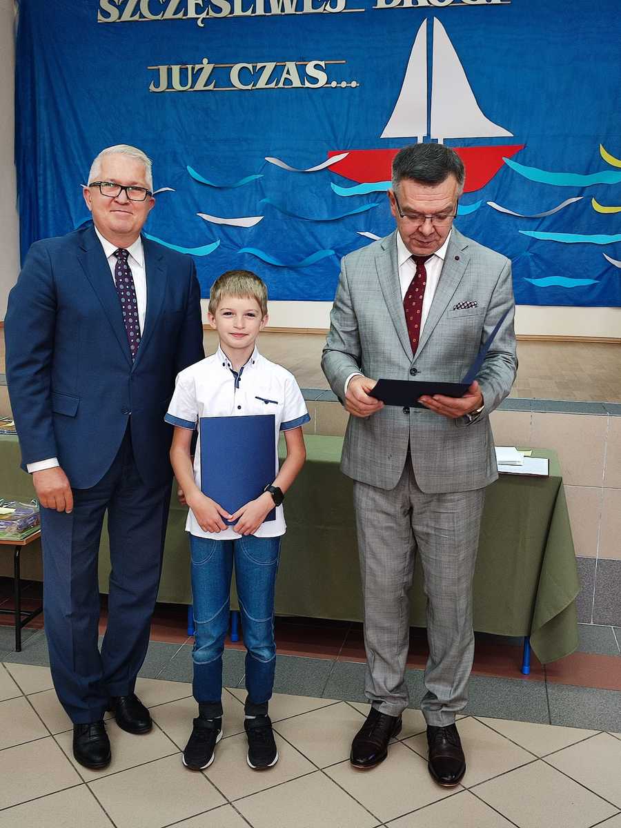 Wójt Gminy Jasło nagrodził najlepszych uczniów