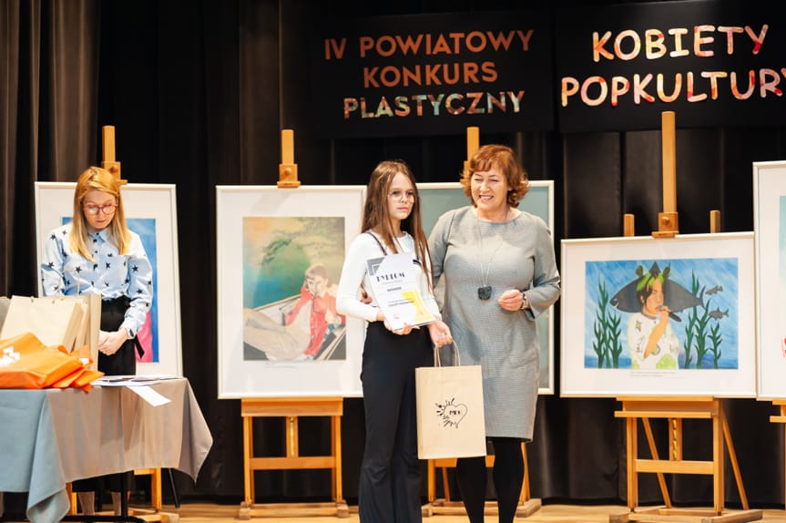 Wręczono nagrody w IV Konkursie Plastycznym "Kobiety popkultury"