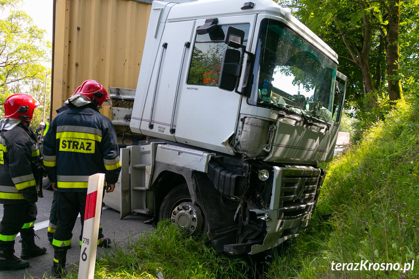 Wypadek w Tylawie na DK19