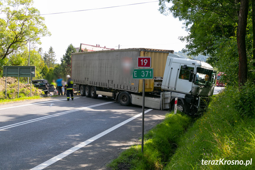 Wypadek w Tylawie na DK19
