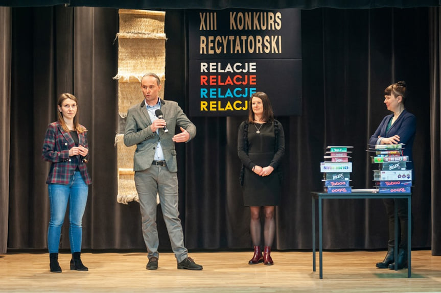 XIII Powiatowy Konkurs Recytatorski "Sensowne Twory Słowne"
