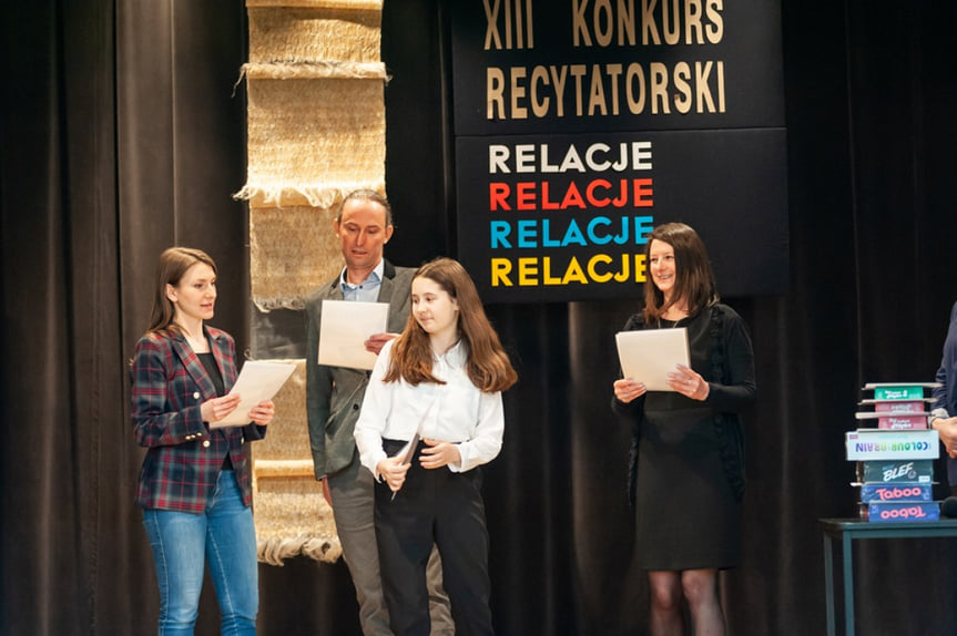 XIII Powiatowy Konkurs Recytatorski "Sensowne Twory Słowne"