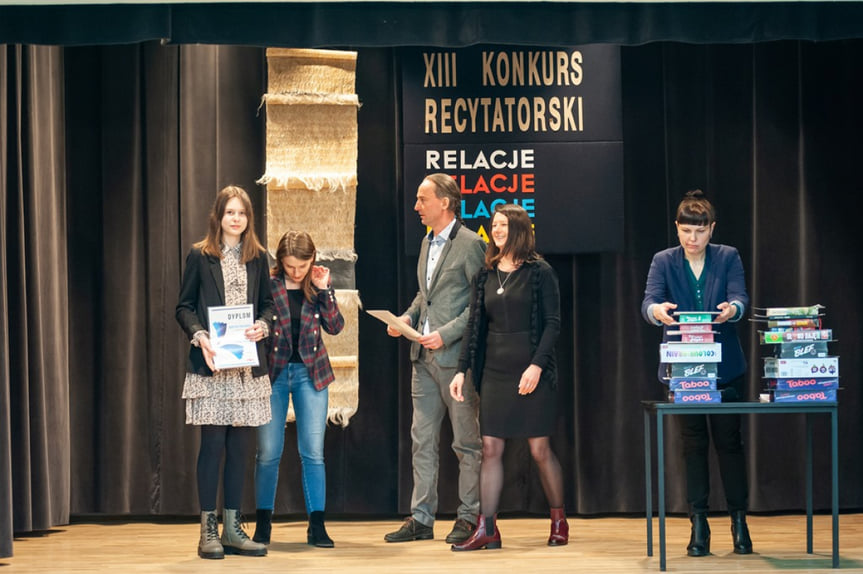 XIII Powiatowy Konkurs Recytatorski "Sensowne Twory Słowne"