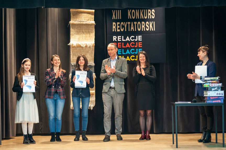 XIII Powiatowy Konkurs Recytatorski "Sensowne Twory Słowne"