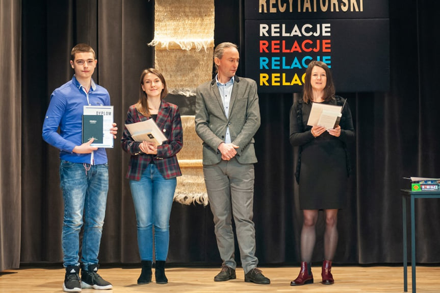 XIII Powiatowy Konkurs Recytatorski "Sensowne Twory Słowne"
