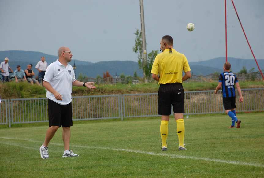 Zamczysko Mrukowa - Nafta Jedlicze 4-3