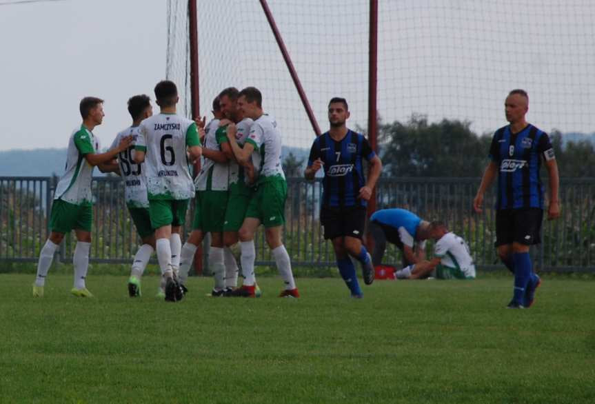 Zamczysko Mrukowa - Nafta Jedlicze 4-3