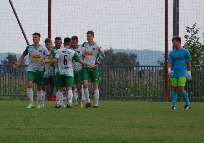 Zamczysko Mrukowa - Nafta Jedlicze 4-3