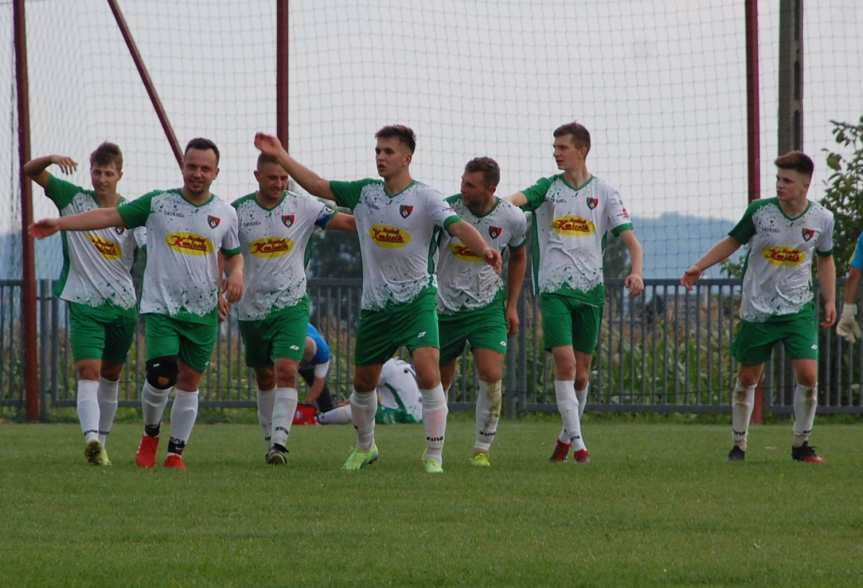 Zamczysko Mrukowa - Nafta Jedlicze 4-3