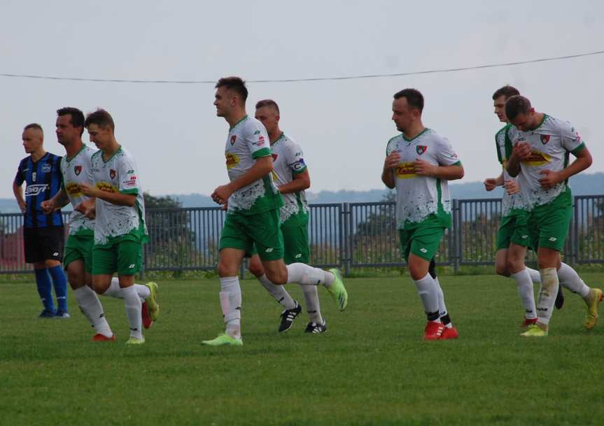 Zamczysko Mrukowa - Nafta Jedlicze 4-3