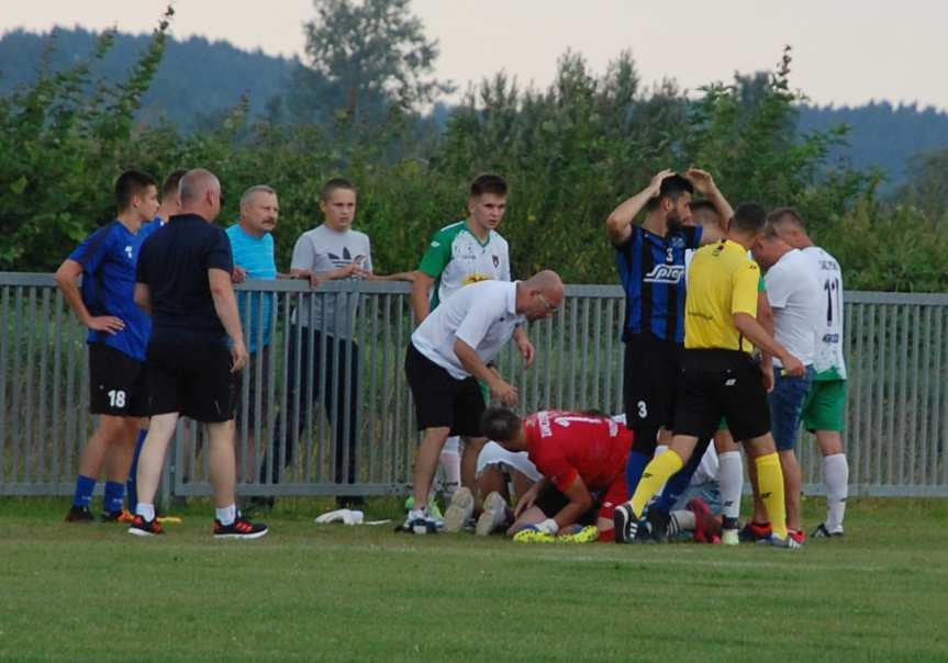 Zamczysko Mrukowa - Nafta Jedlicze 4-3