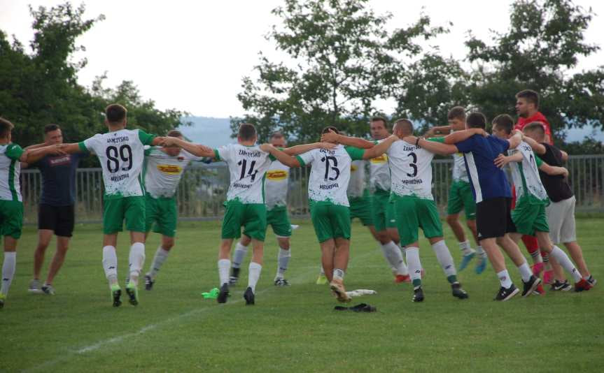 Zamczysko Mrukowa - Nafta Jedlicze 4-3