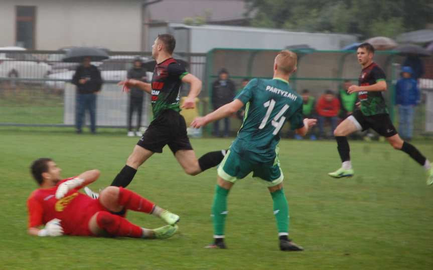 Zamczysko Mrukowa - Partyzant Targowiska 1-1