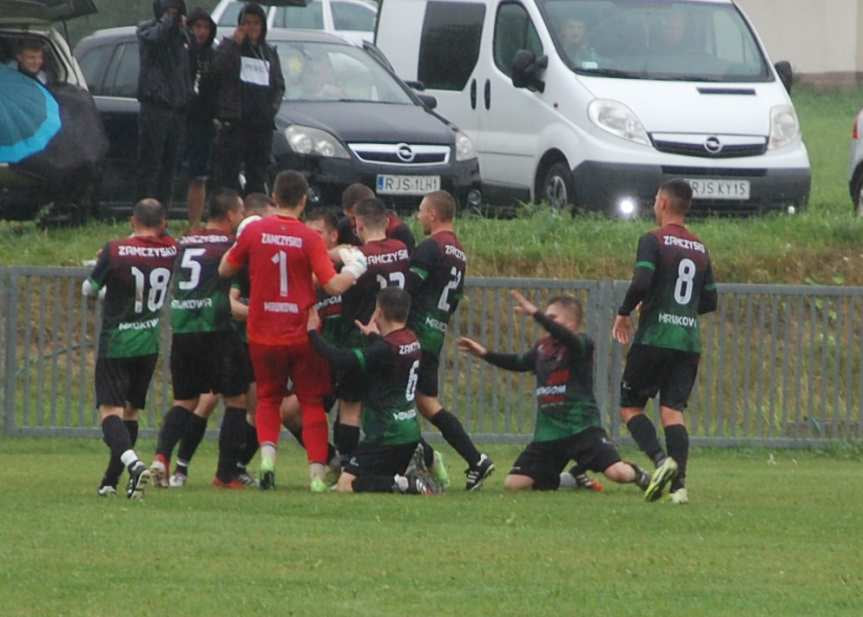 Zamczysko Mrukowa - Partyzant Targowiska 1-1